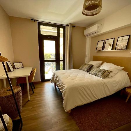 Tres Bel Appartement Central, Au Calme Avec Balneo ペルピニャン エクステリア 写真
